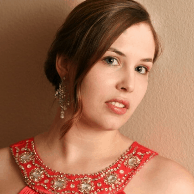 Laura Zalneraitis Laura Zalneraitis