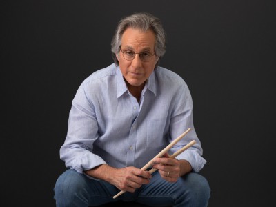 MaxWeinbergJune2020-110-Edit-Edit_400x300_acf_cropped