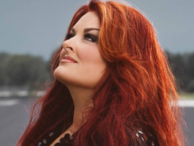 Wynonna2-scaled_400x300_acf_cropped
