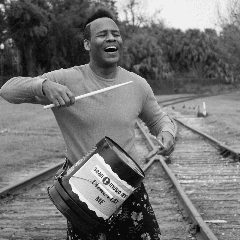 Sean Sean Thomas